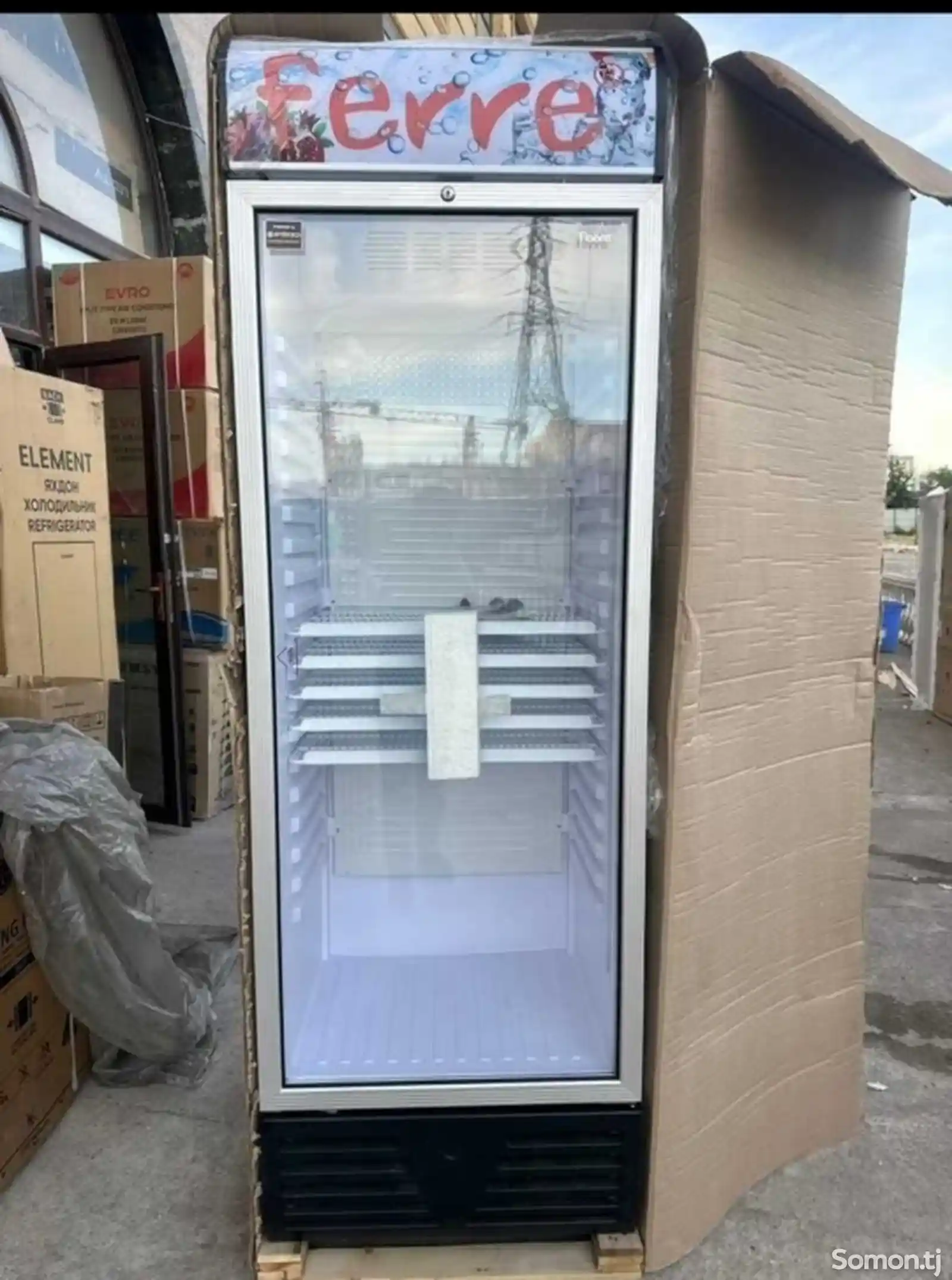 Витринный Холодильник Ferre-1