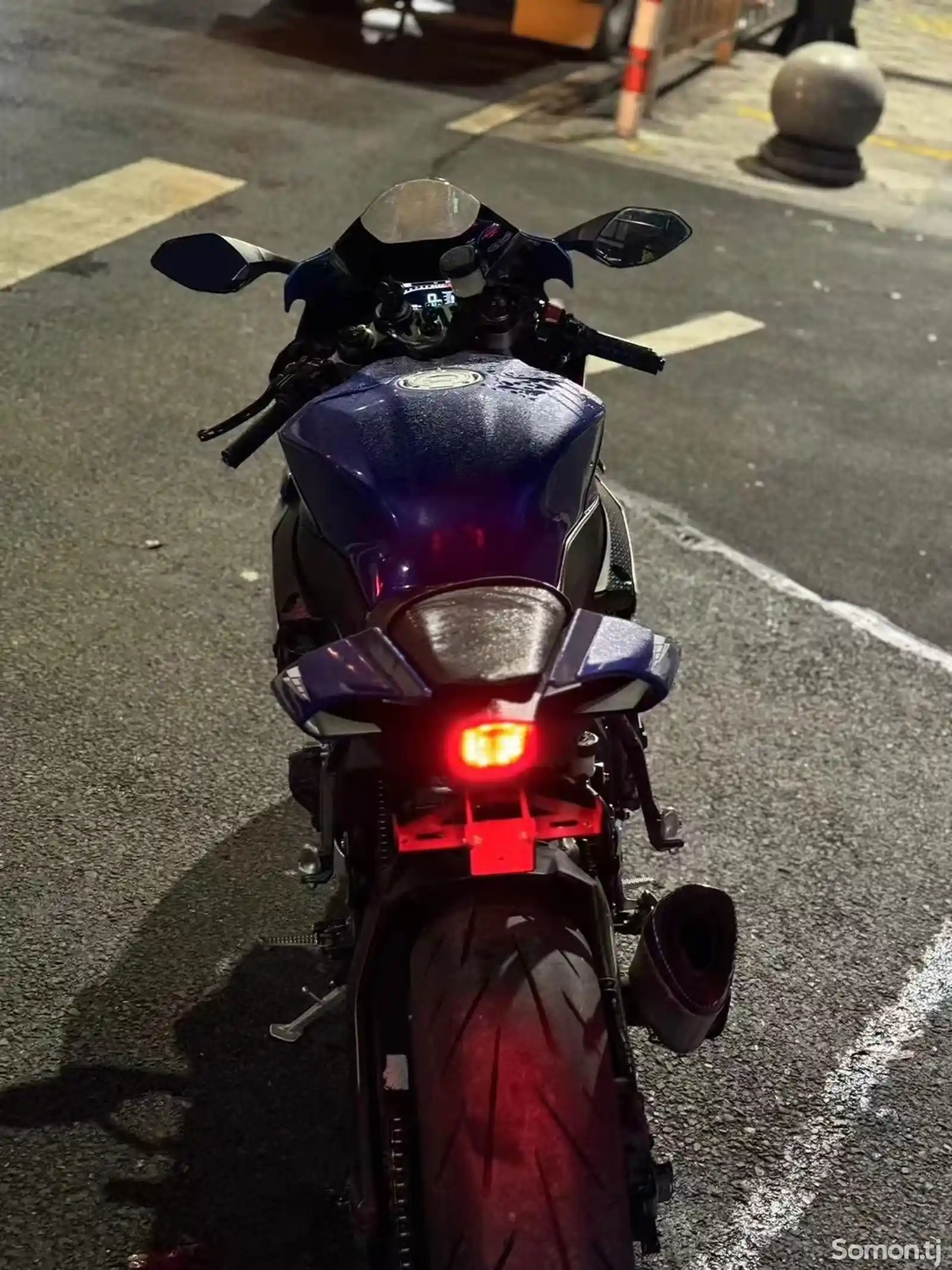 Мотоцикл Yamaha R1 ABS на заказ-8