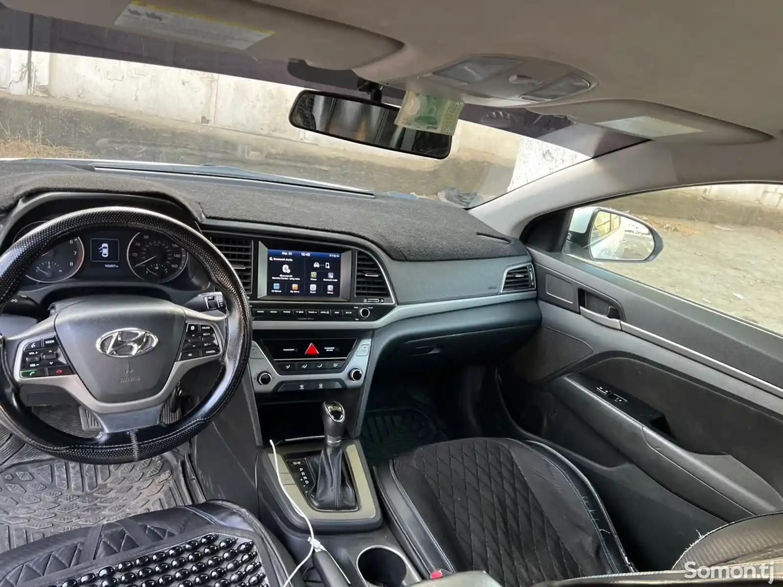 Hyundai Elantra, 2018-4