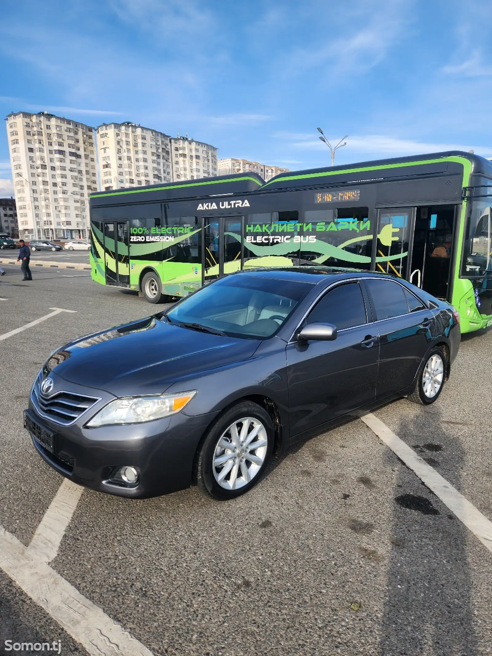 Toyota Camry, 2011-1