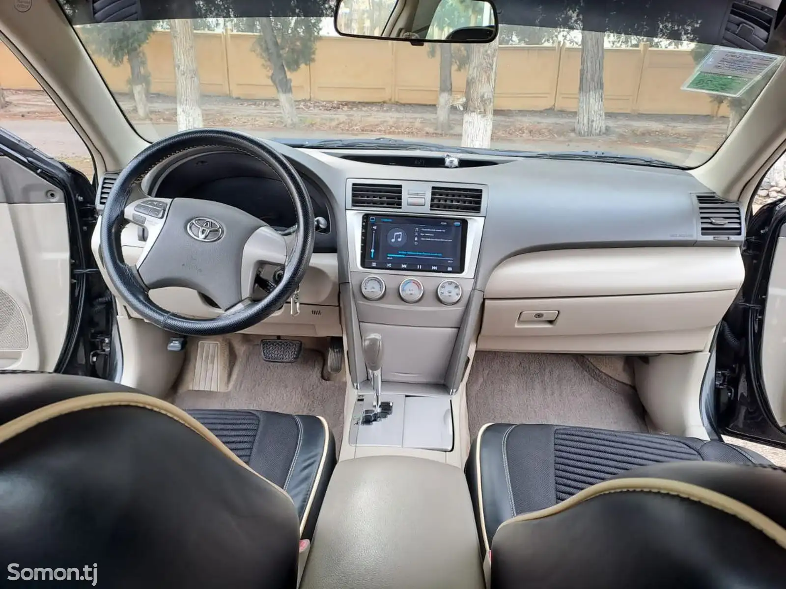 Toyota Camry, 2011-1