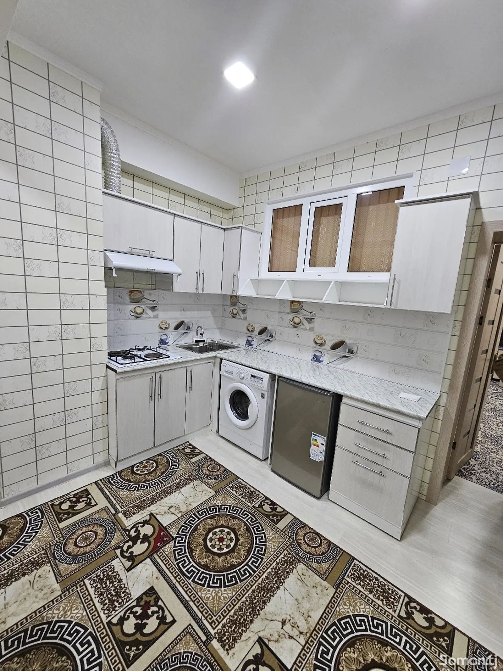 2-комн. квартира, 7 этаж, 60м², 18 мкр-1