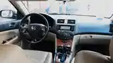 Honda Accord, 2004-6