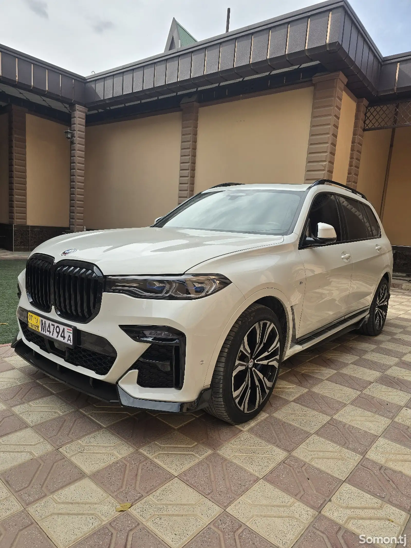 BMW X7, 2022-2