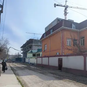 1-комн. квартира, 13 этаж, 72 м², Шохмансур