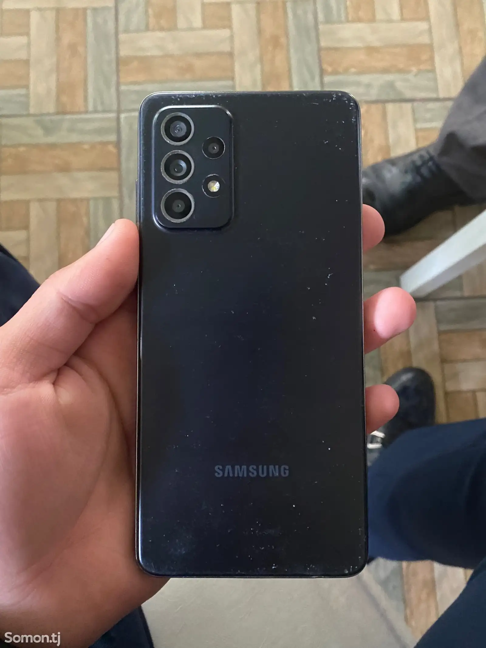 Samsung Galaxy A52-1