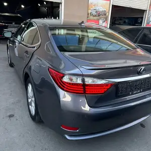 Lexus ES series, 2014