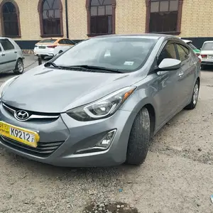 Hyundai Elantra, 2016