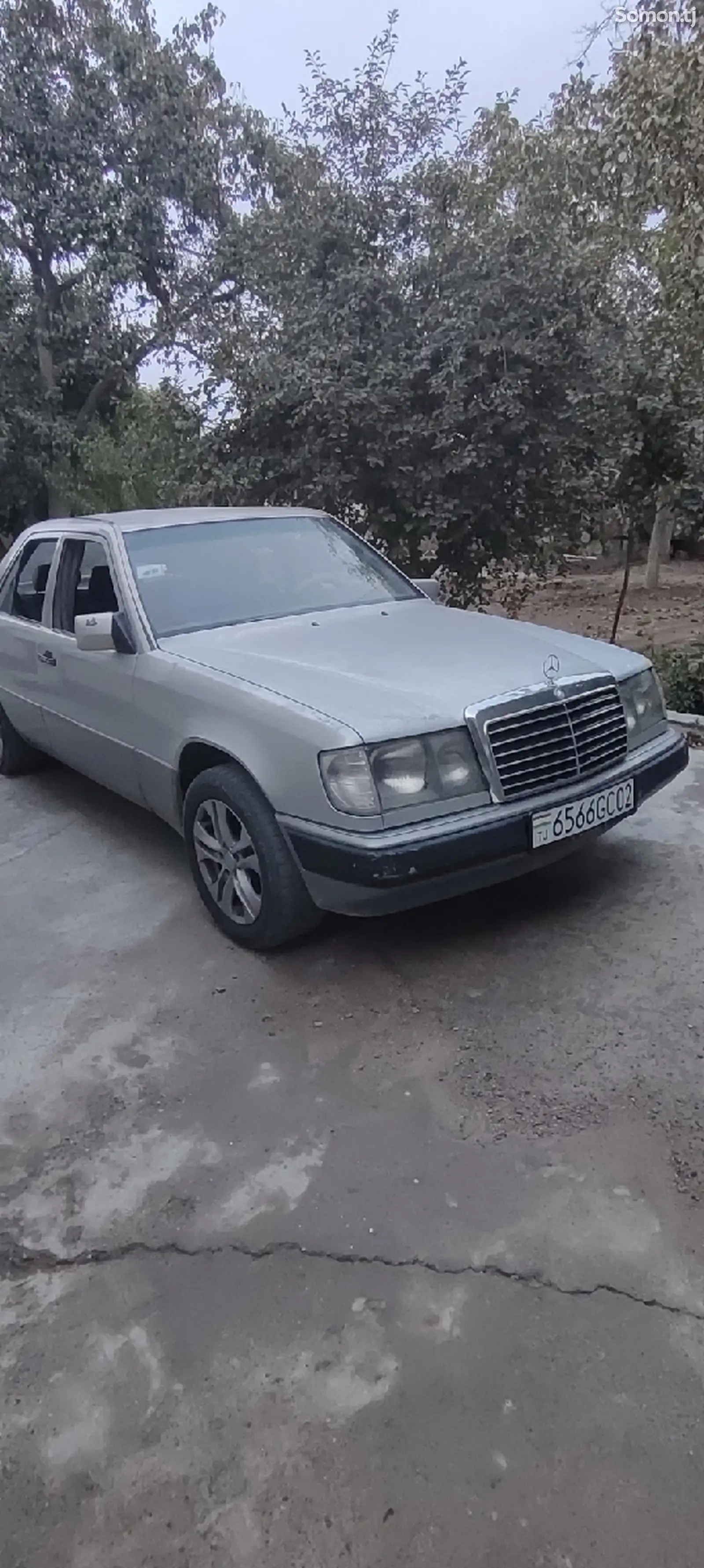 Mercedes-Benz W124, 1992-1