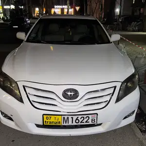 Toyota Camry, 2009