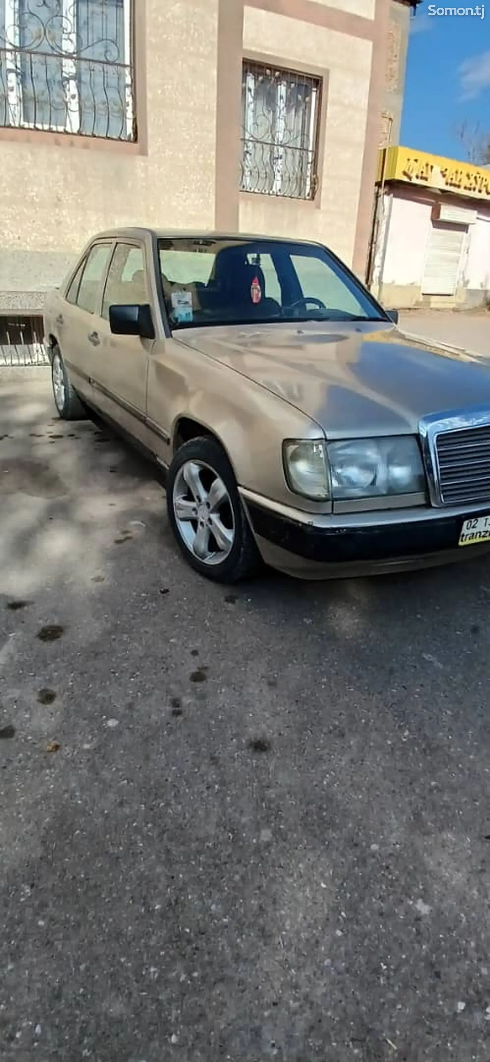 Mercedes-Benz W124, 1989-1