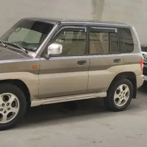 Mitsubishi Pajero, 1999