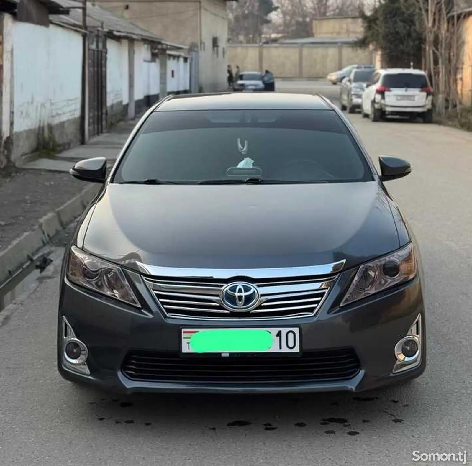 Toyota Camry, 2012-1