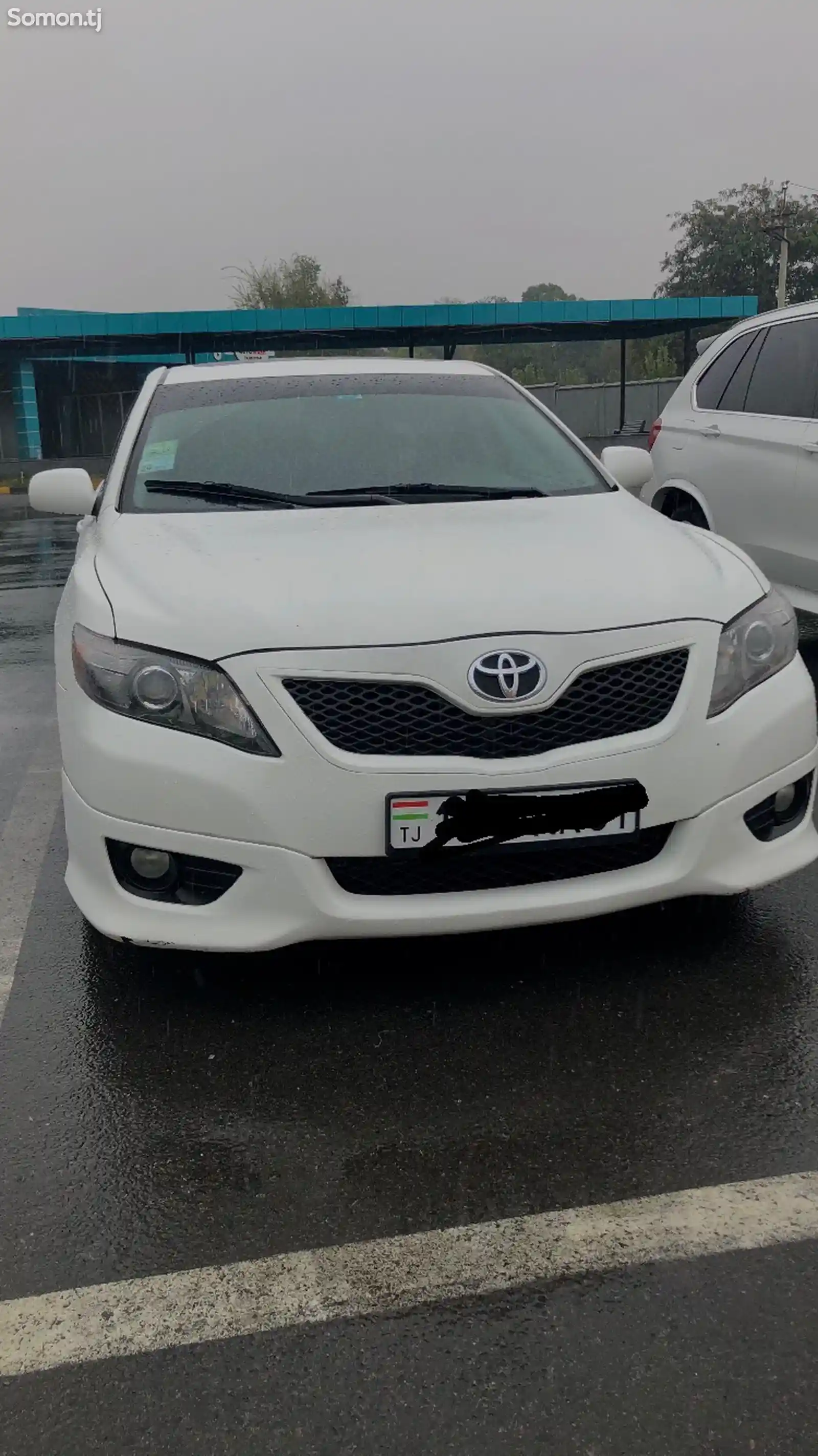 Toyota Camry, 2010-3