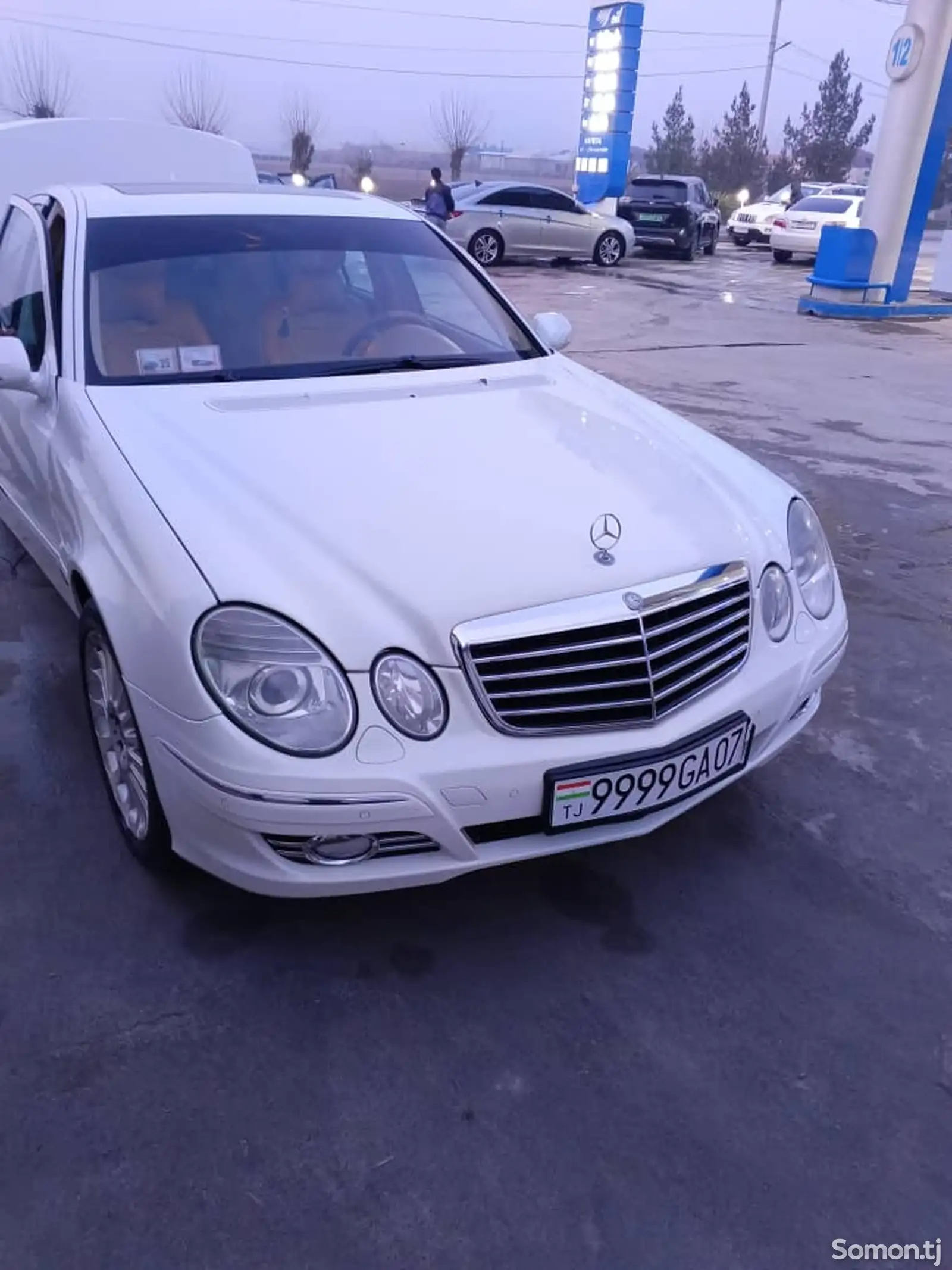 Mercedes-Benz E class, 2008-1