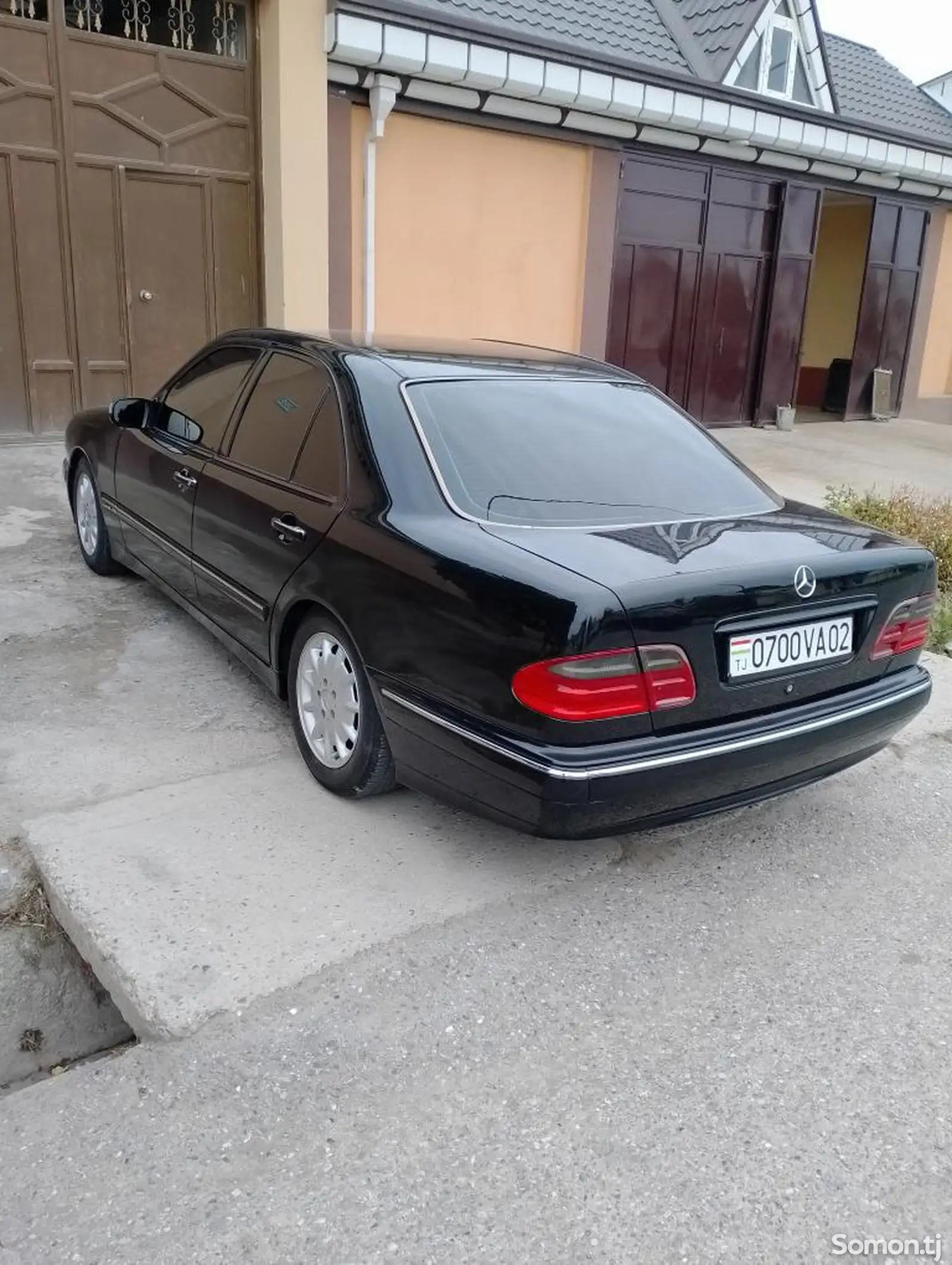 Mercedes-Benz E class, 2001-4