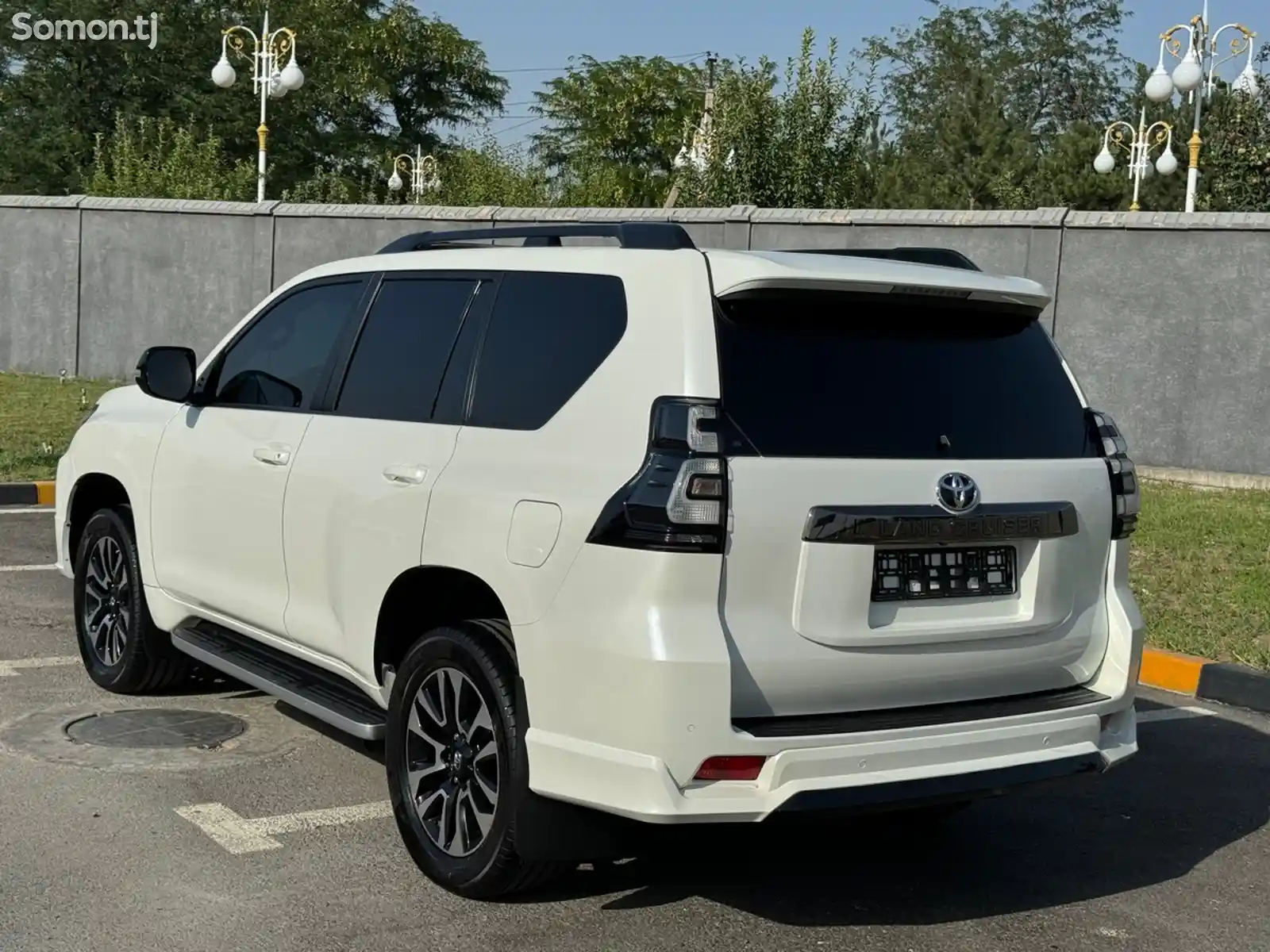 Toyota Land Cruiser Prado, 2022-4