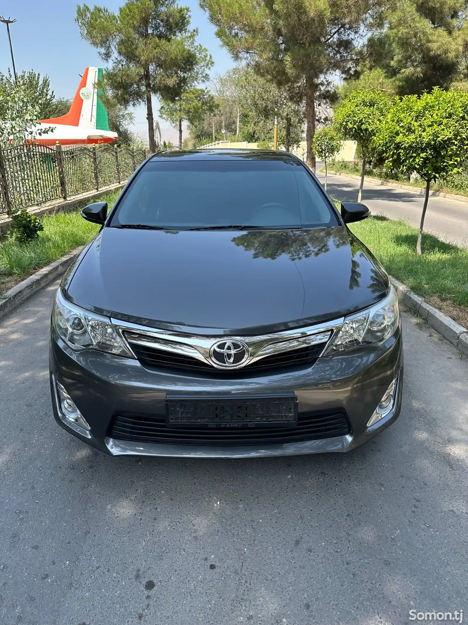 Toyota Camry, 2012-1