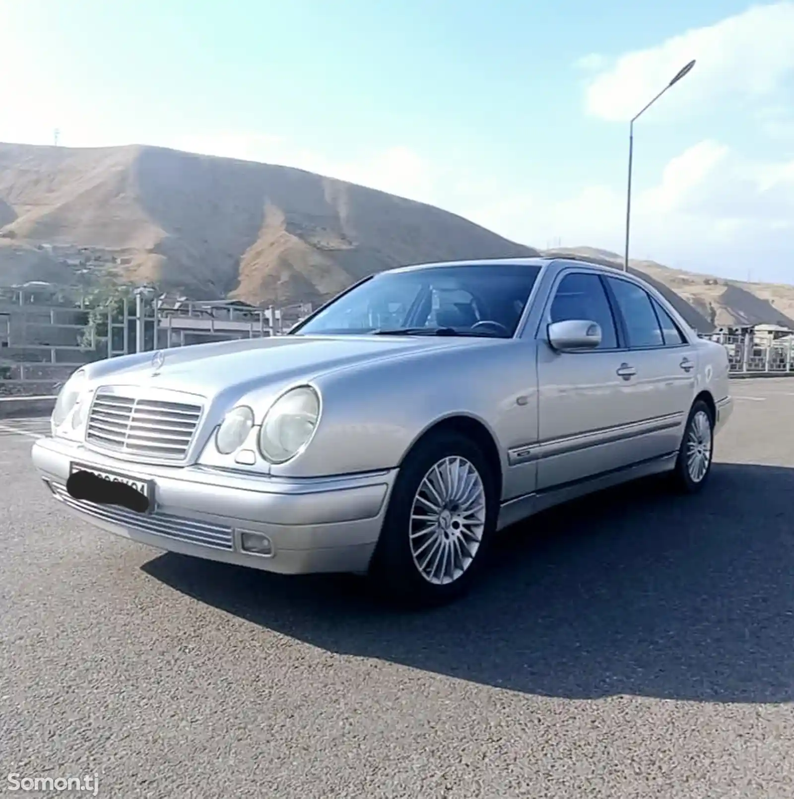 Mercedes-Benz E class, 1998-4