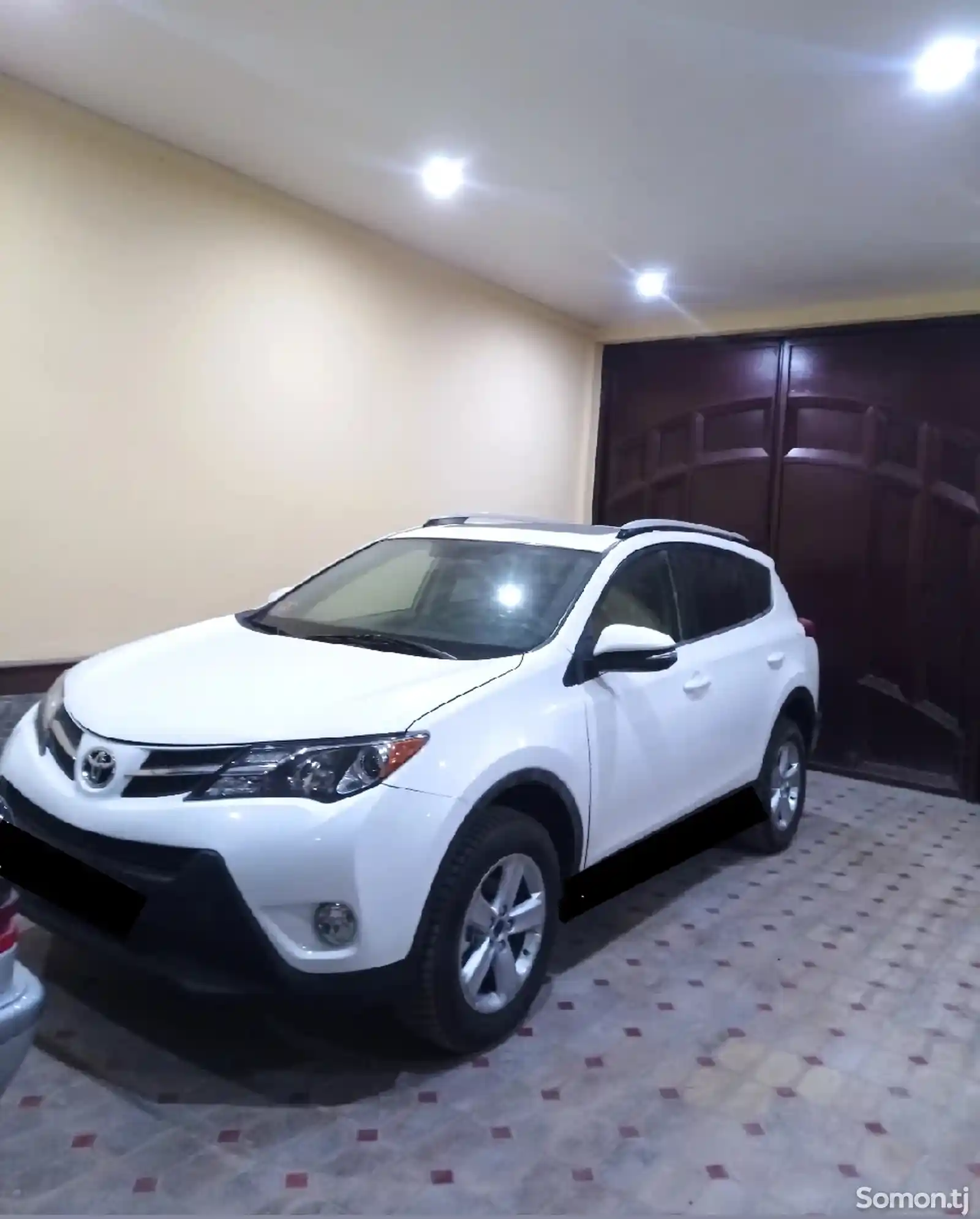 Toyota RAV 4, 2014-1