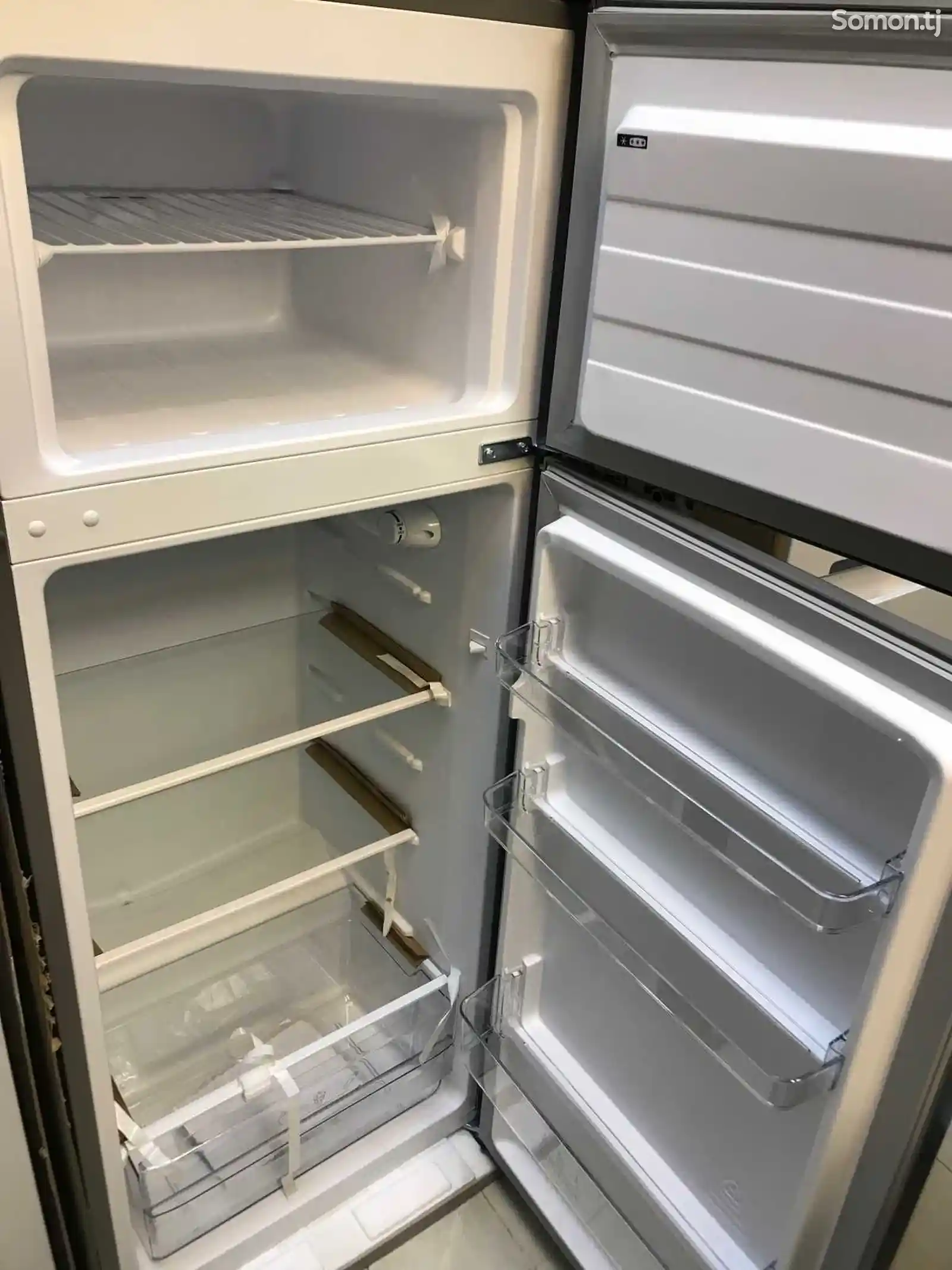 Холодильник Blesk 273-2
