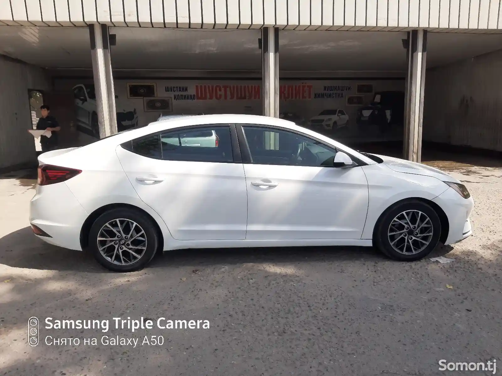 Hyundai Elantra, 2019-1