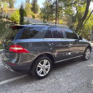 Mercedes-Benz ML class, 2012