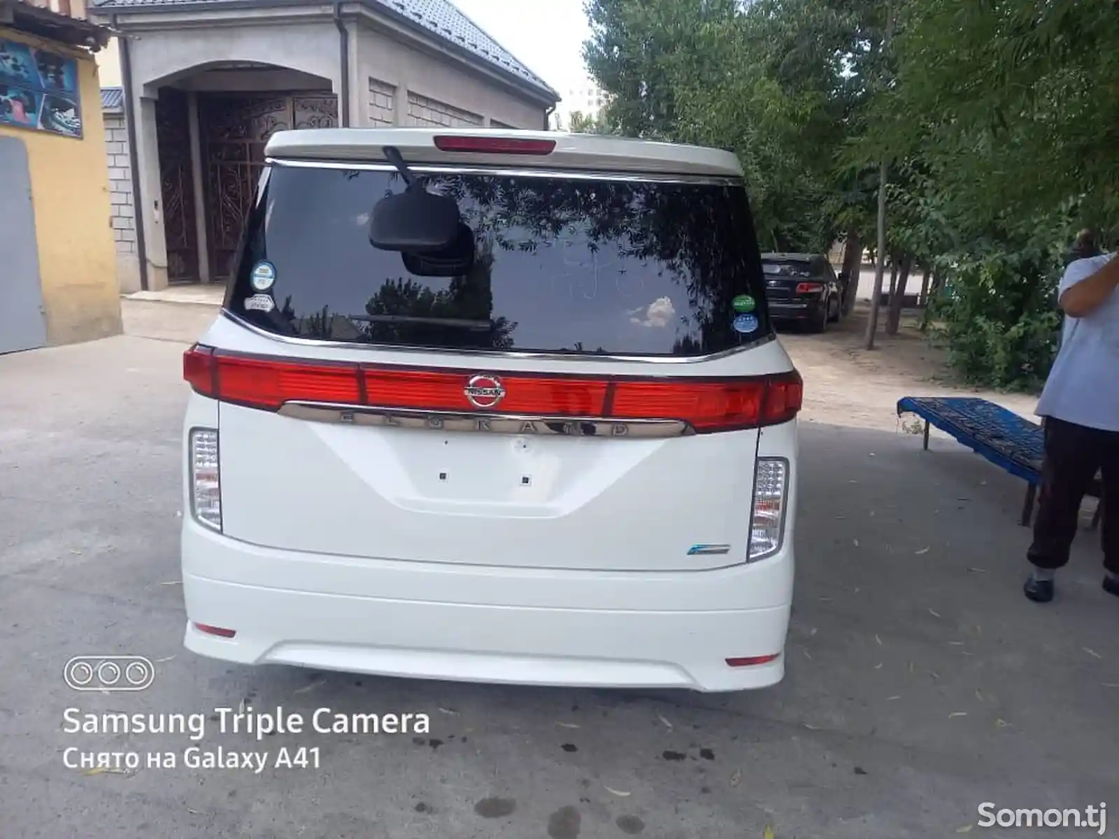 Nissan Elgrand, 2014-2