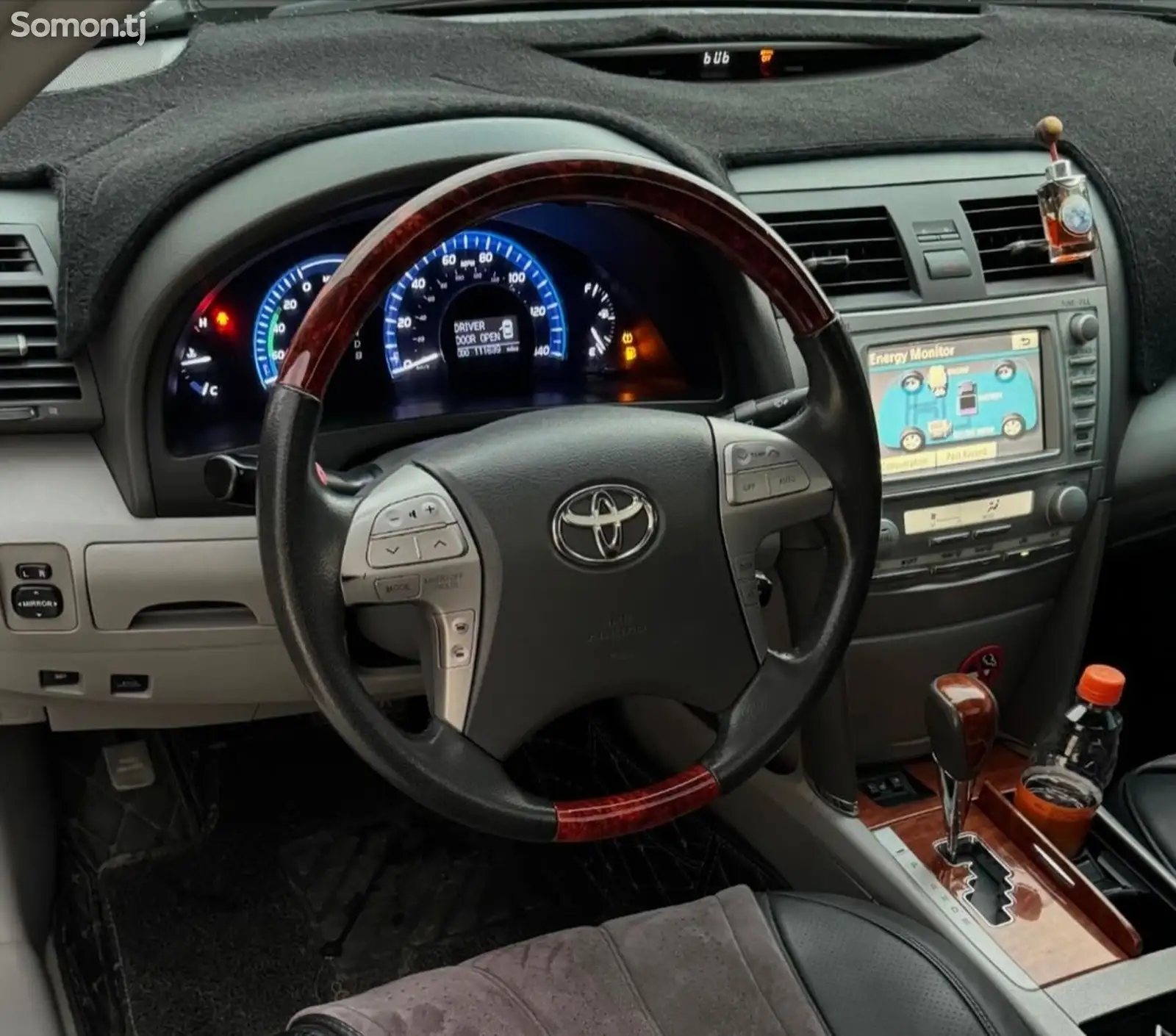 Toyota Camry, 2011-8