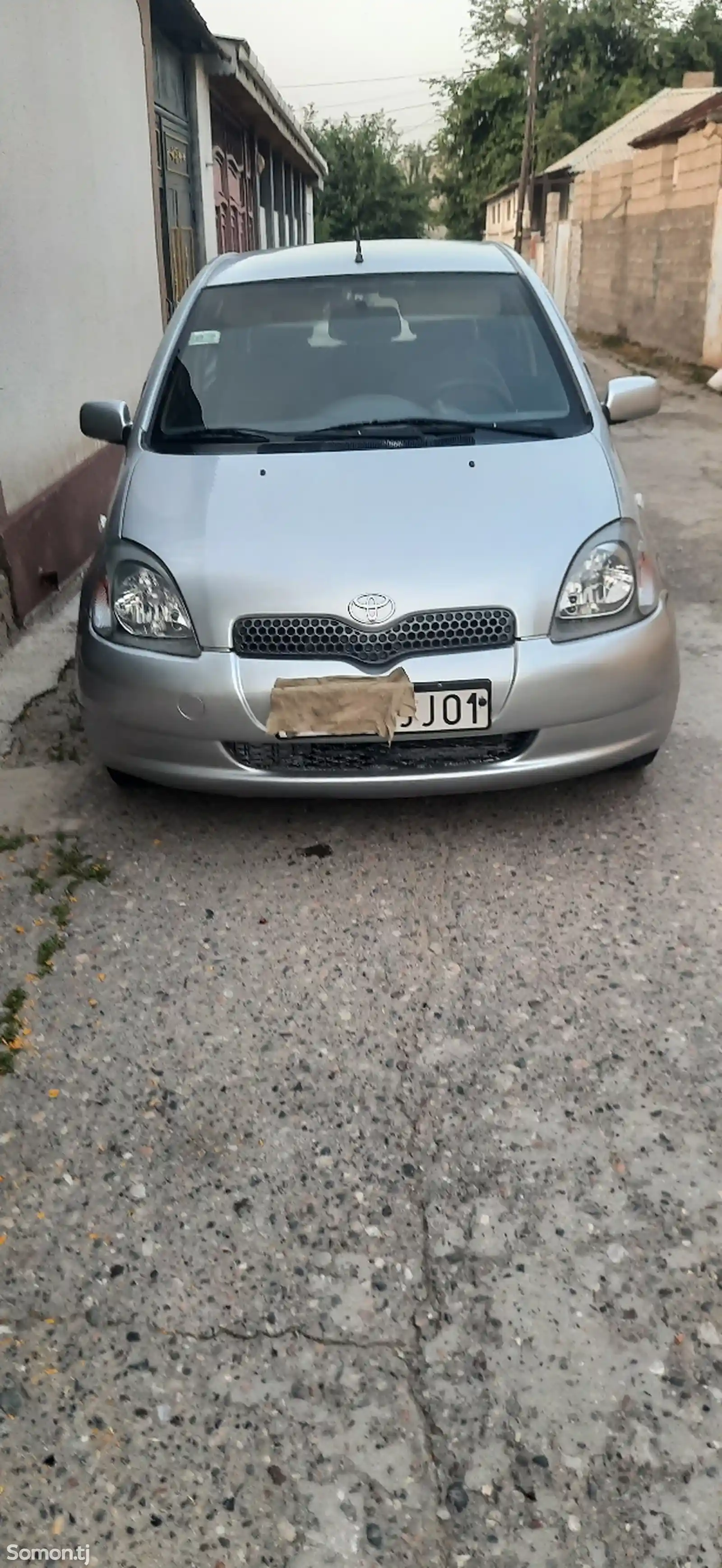 Toyota Vitz, 1999-3