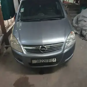 Opel Zafira, 2009