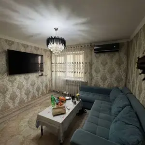 2-комн. квартира, 2 этаж, 65м², И. Сомони