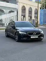 Volvo S60, 2020-3