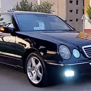 Mercedes-Benz E class, 2002