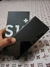 Samsung Galaxy S10+-2