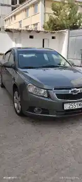 Chevrolet Cruze, 2009-10