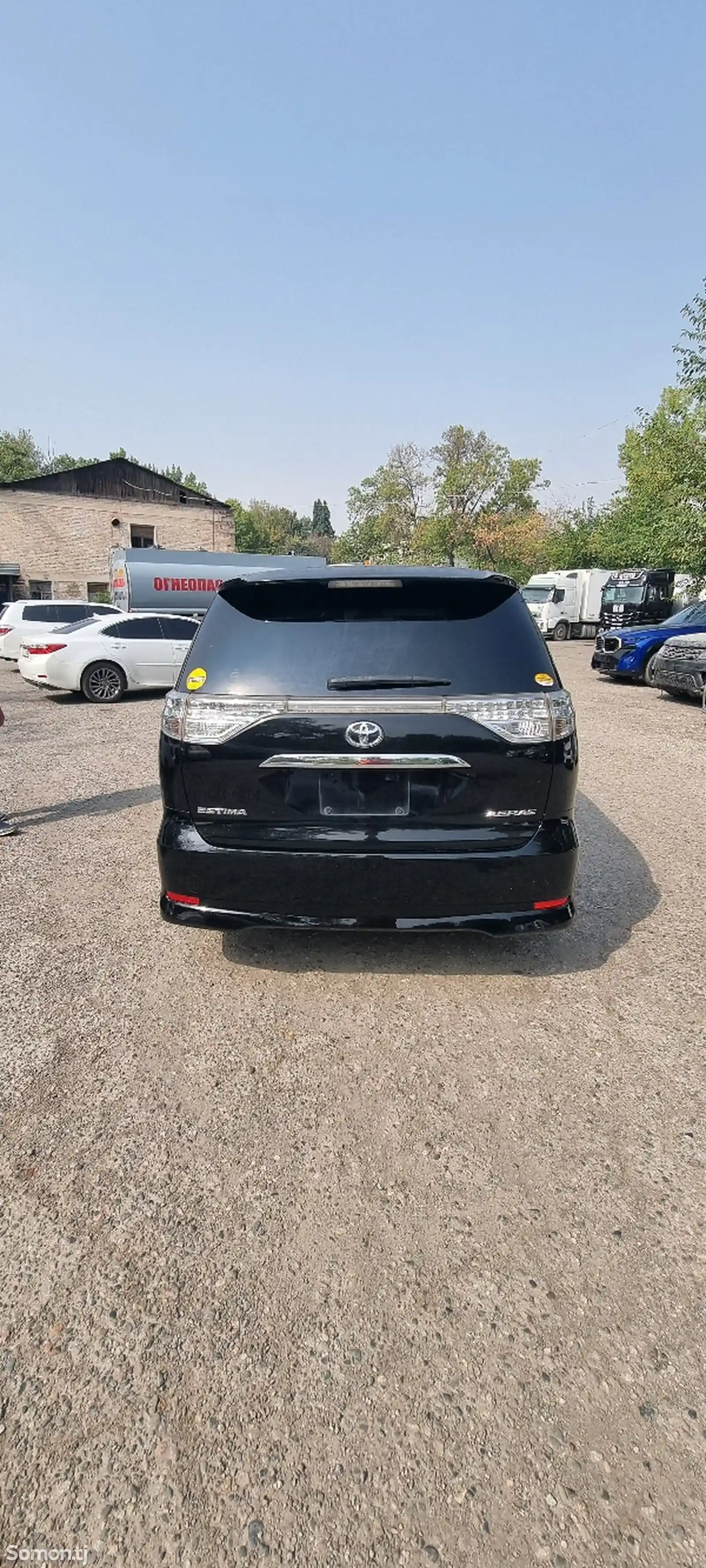 Toyota Estima, 2014-9