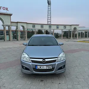 Opel Astra H, 2008