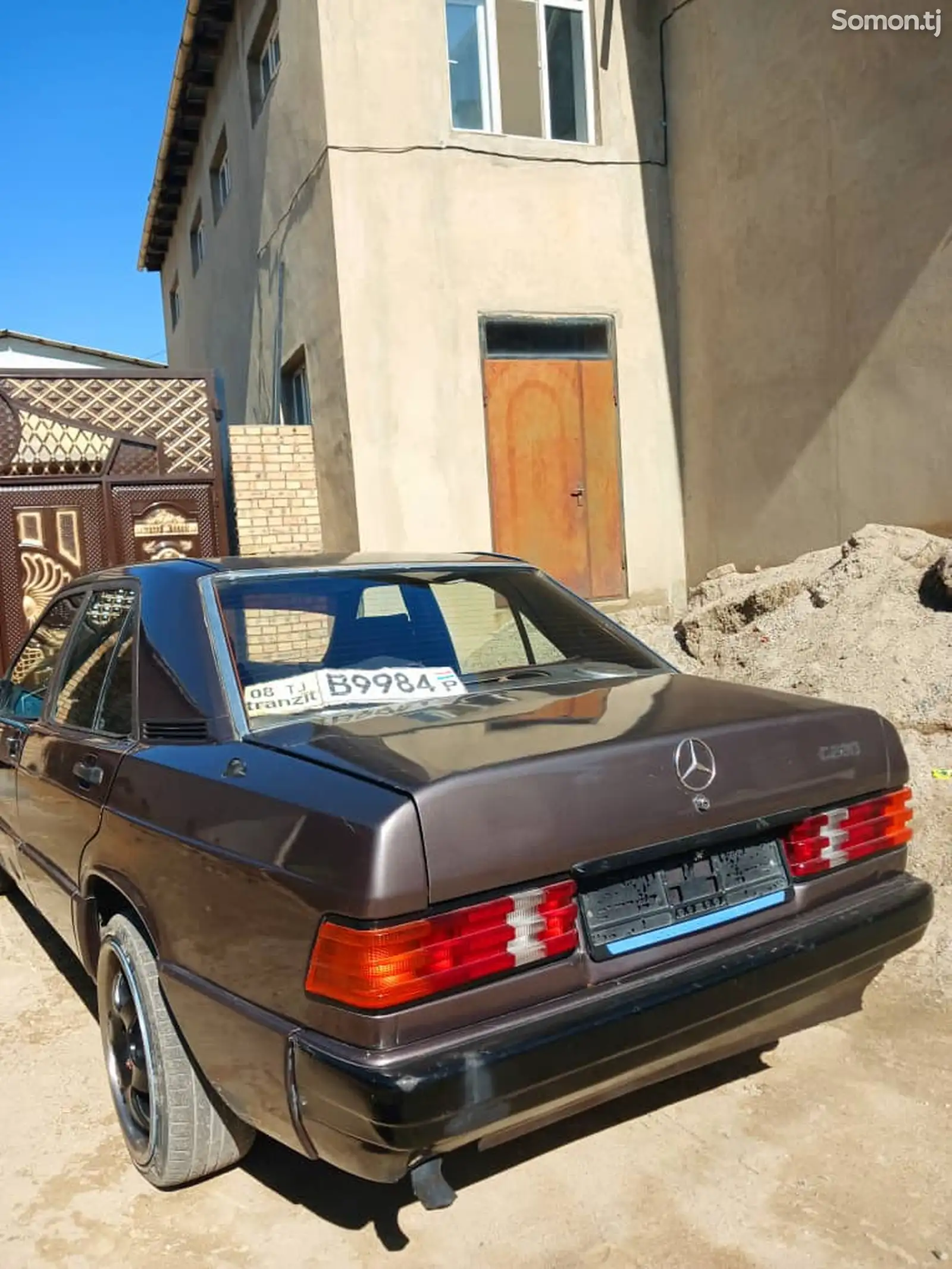 Mercedes-Benz W124, 1996-9