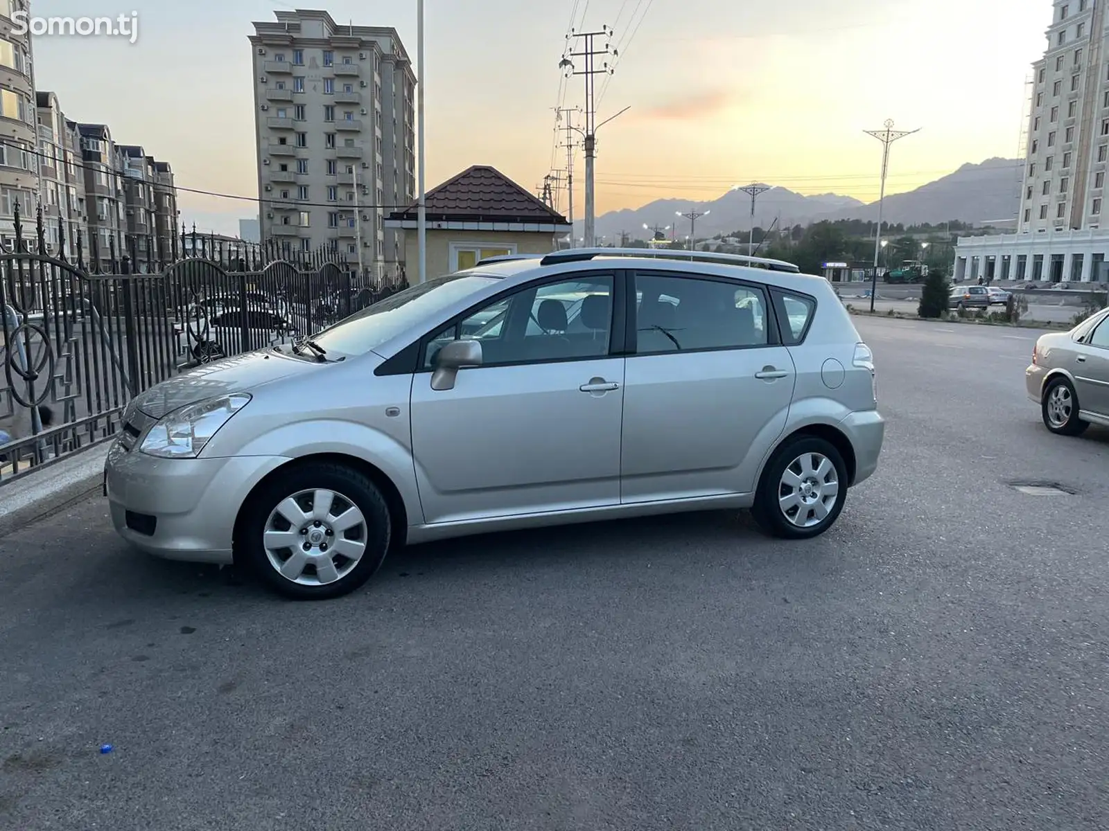 Toyota Corolla Verso, 2007-1