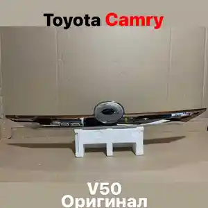 Никельная накладка для Toyota CamryV50