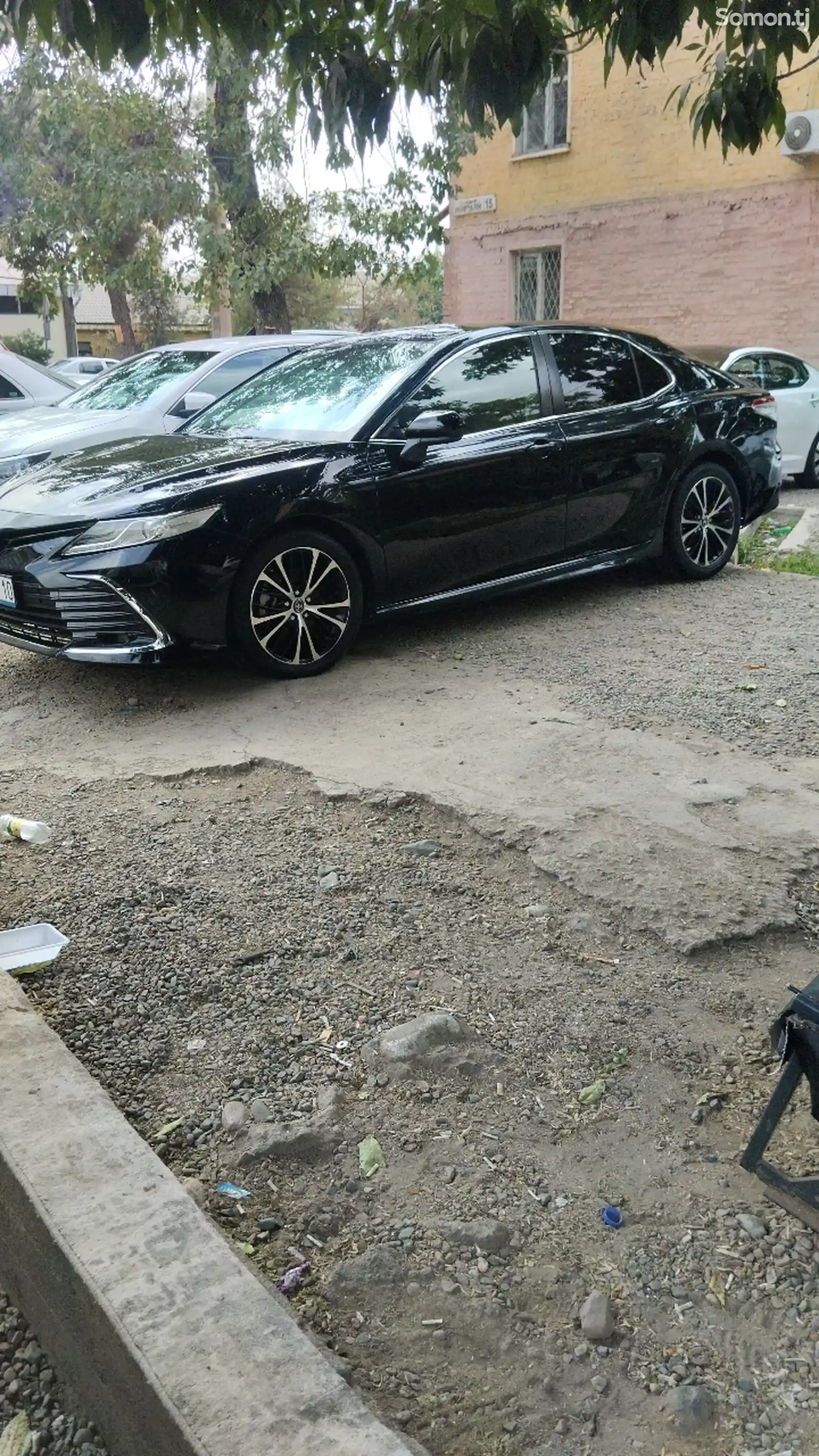 Toyota Camry, 2018-1