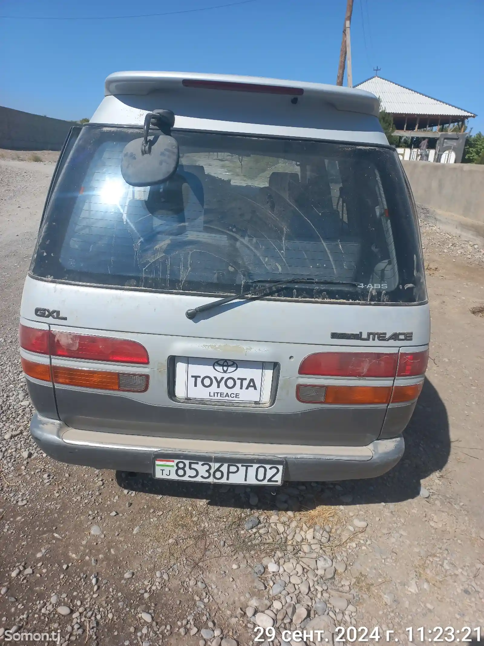 Микроавтобус Toyota Lite Ace, 1996-2