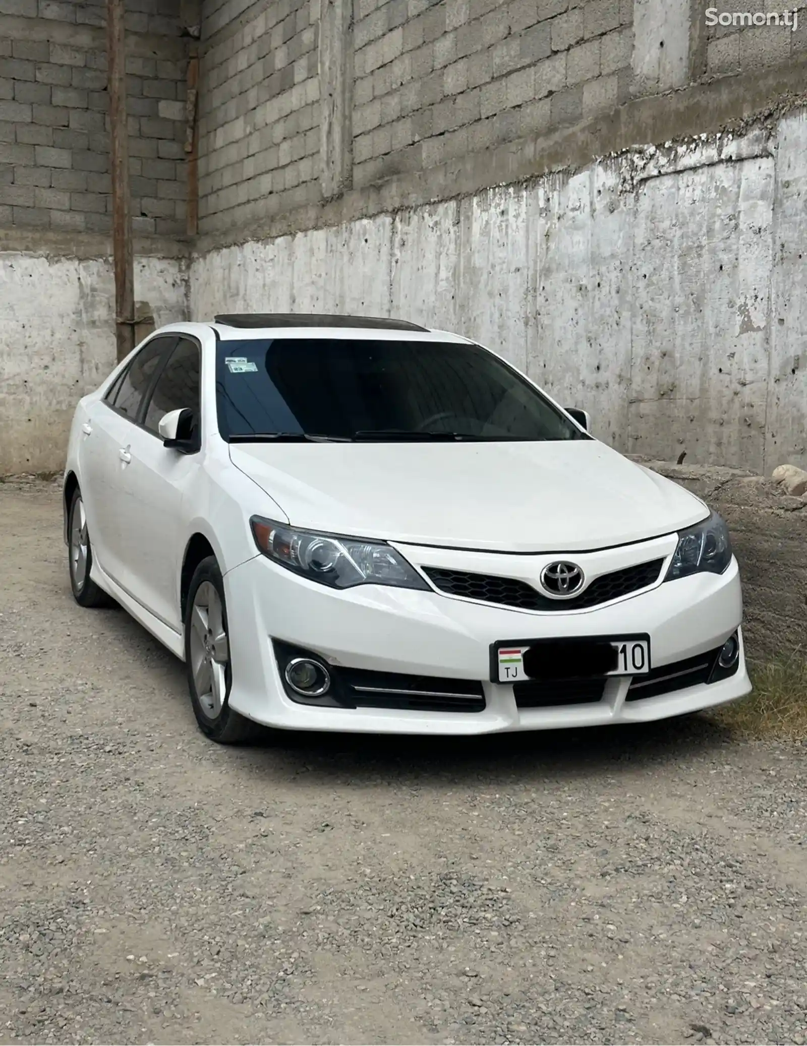 Toyota Camry, 2012-1