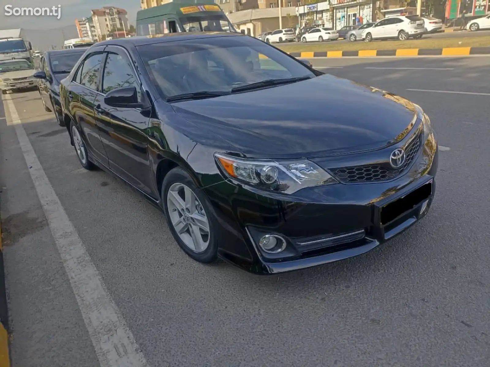 Toyota Camry, 2012-1