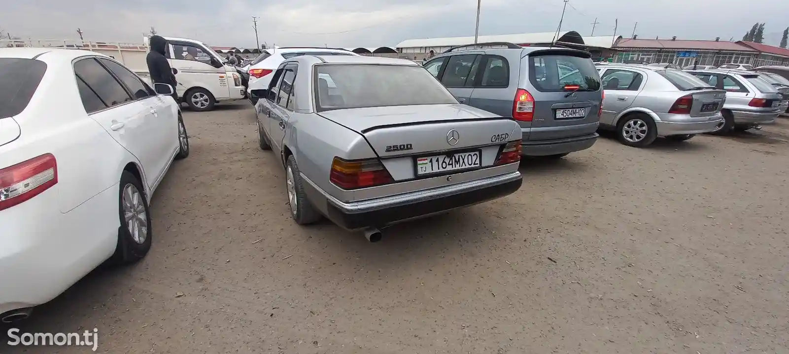 Mercedes-Benz W124, 1992-8