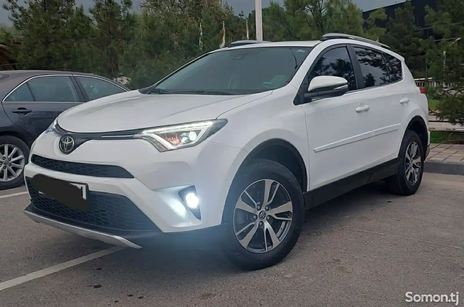 Toyota RAV 4, 2018-4