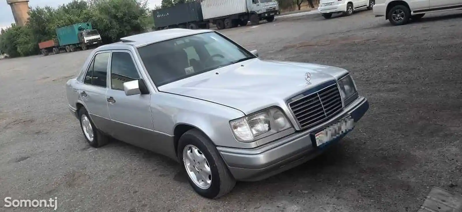 Mercedes-Benz W124, 1995-3