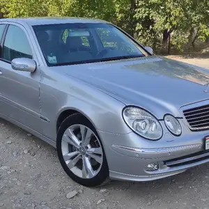 Mercedes-Benz E class, 2003