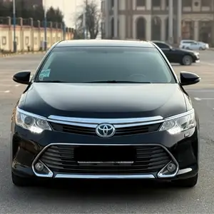 Toyota Camry, 2015